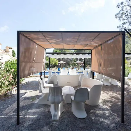 Villa Elegant Villa: Pollenca Poolside Retreat